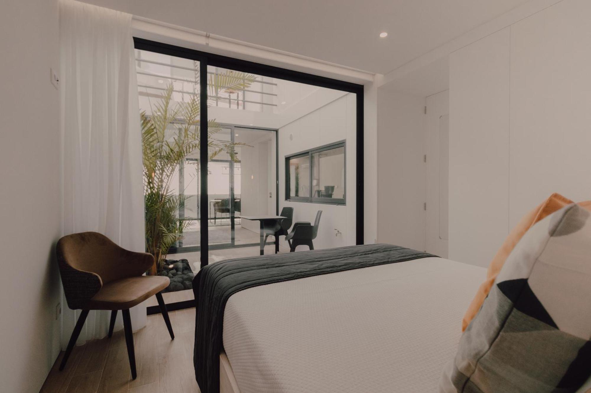 Home At Azores - Oasis House São Roque Room photo