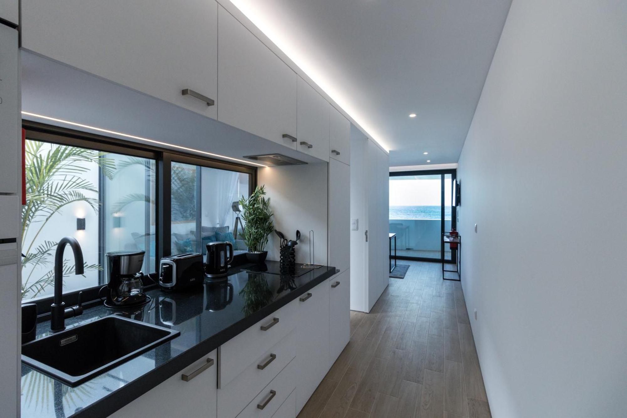 Home At Azores - Oasis House São Roque Room photo